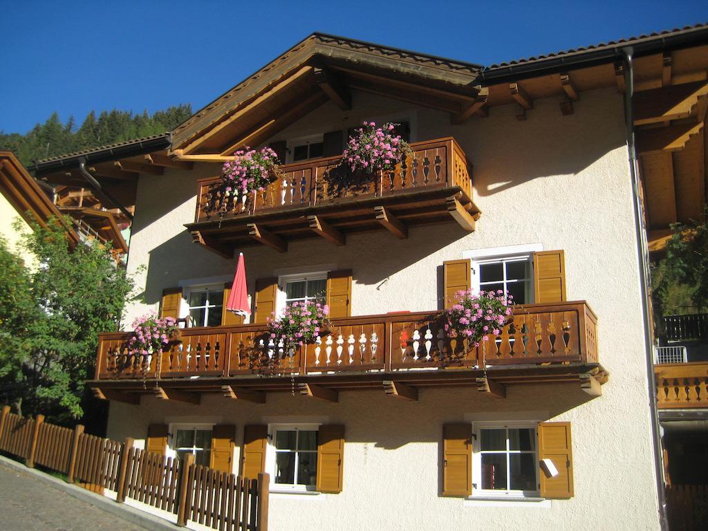 Chalet Decrestina Campitello di Fassa Extérieur photo